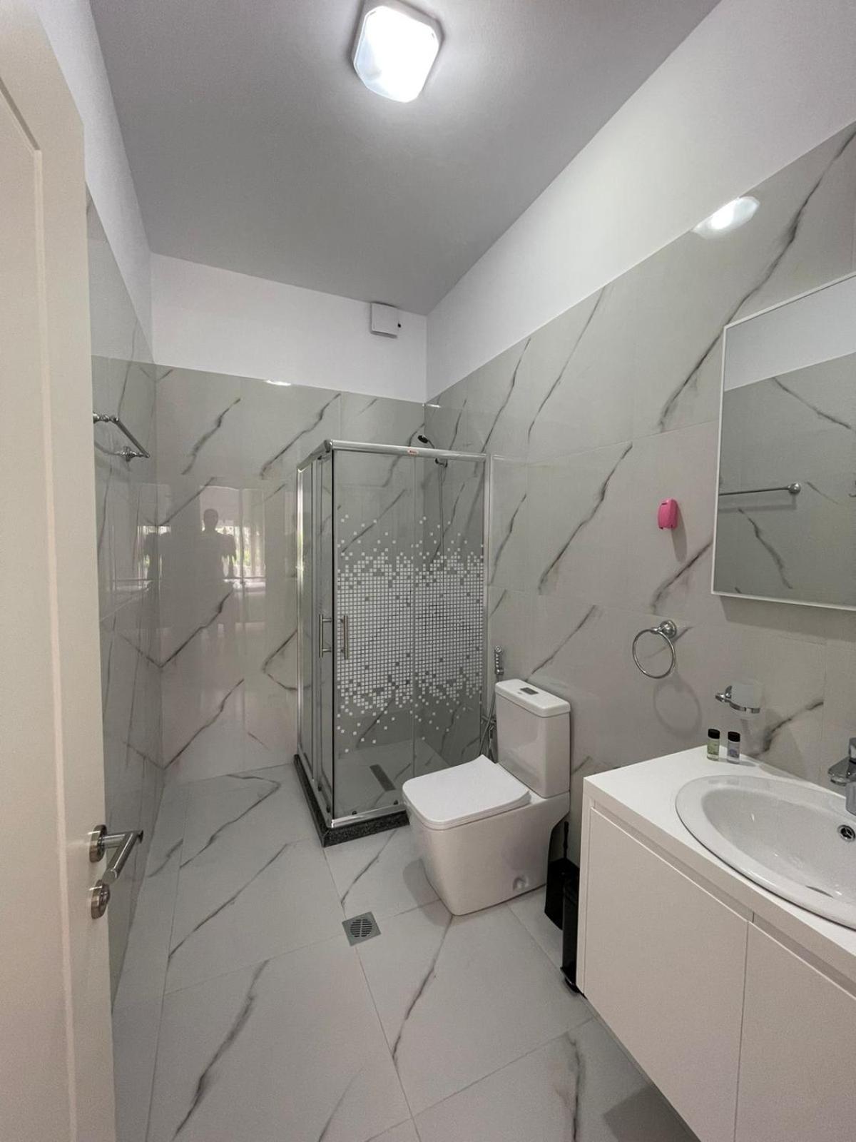 Ilvi Guesthouse Gjirokastër 외부 사진