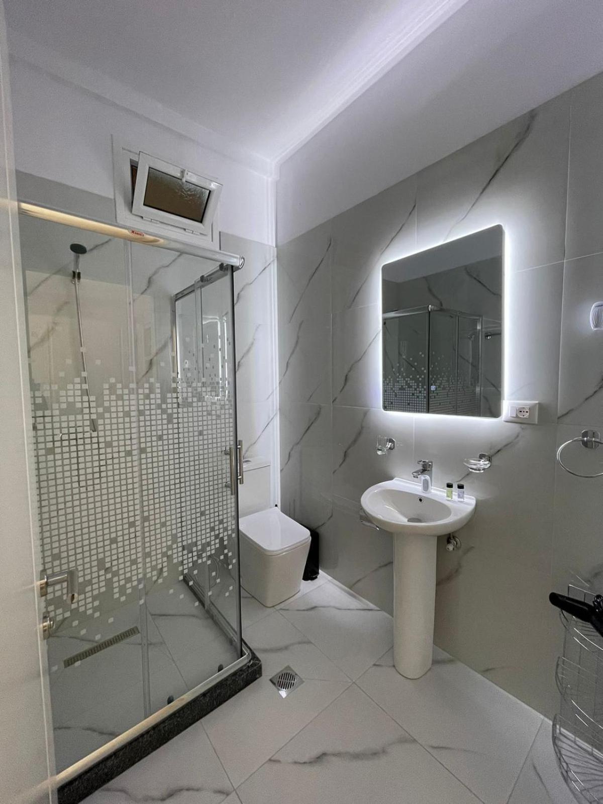 Ilvi Guesthouse Gjirokastër 외부 사진